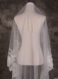 Wedding Veil One-Tier Lace Edge Tulle Cathedral Veils Sequin Appliques TS9016