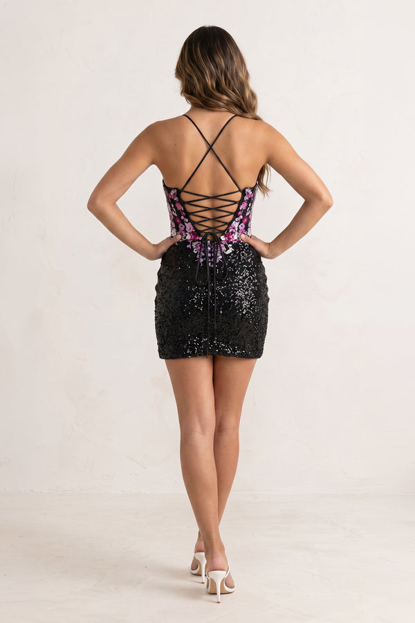 Black - Sweetheart Sequins Short Bodycon Homecoming Dresses With Appliques - KissProm