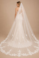 Luxurious 3M Bridal Veil With Comb in Ivory - KissProm Wedding Veils
