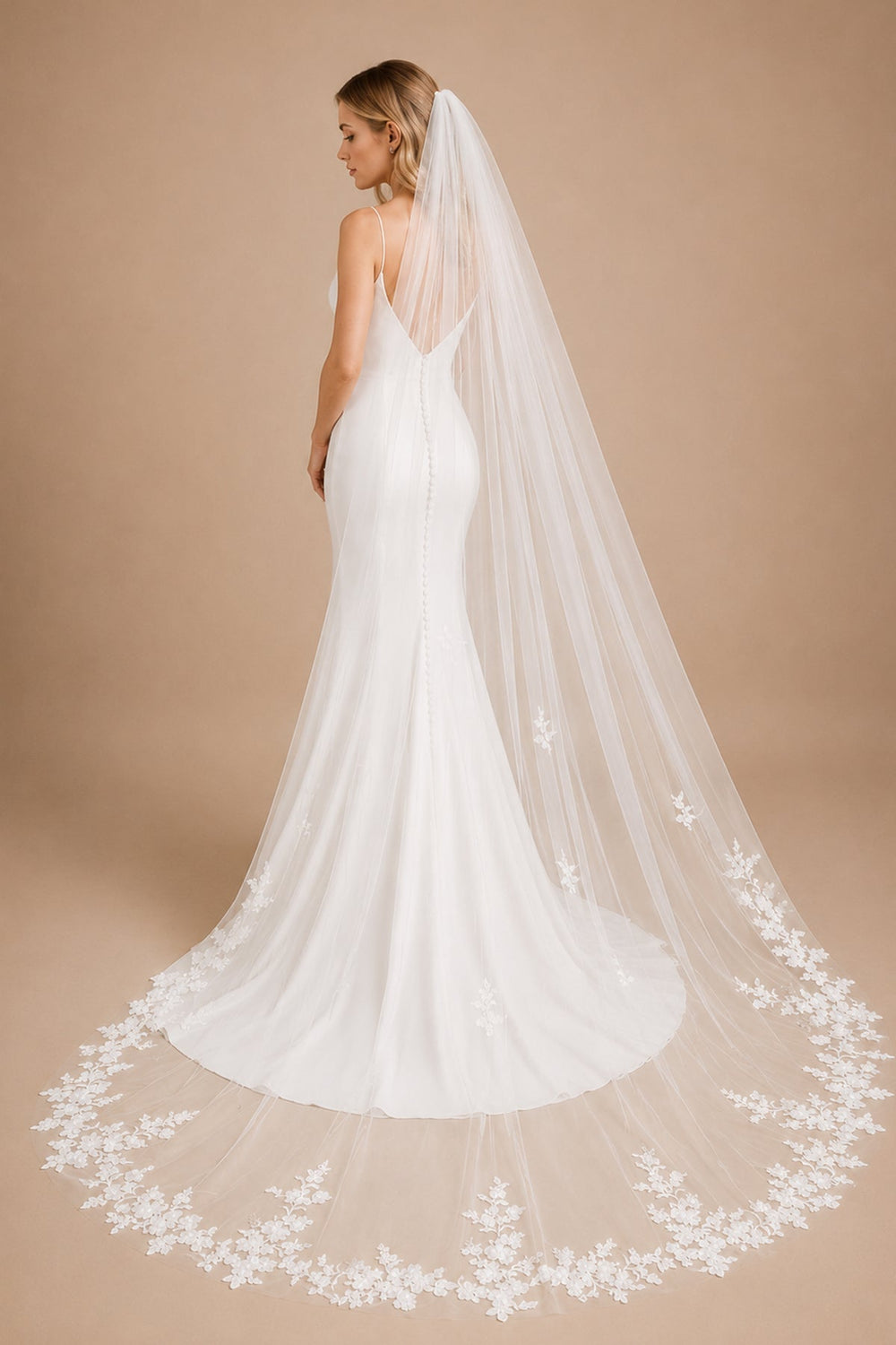 Luxurious 3M Bridal Veil With Comb in White - KissProm Wedding Veils