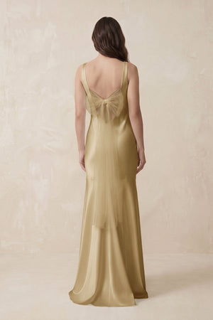 Mermaid Scoop Neck Satin Bridesmaid Dress with Bow in Champagne - KissProm Bridesmaid Dresses
