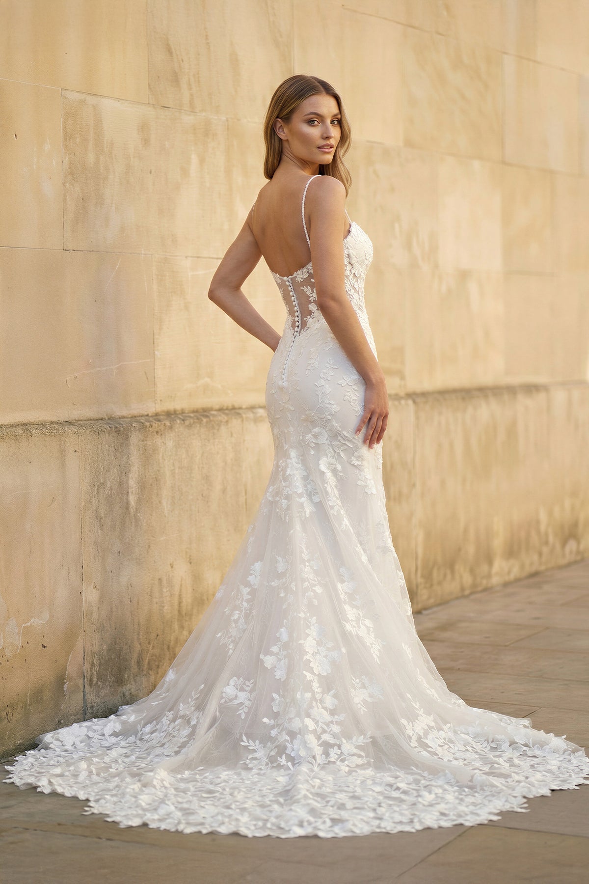 beautiful wedding dresses mermaid Mermaid Lace White Wedding Dresses Spaghetti Straps Diamond White / 10