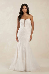 Mermaid Sweetheart Appliqued Tulle Wedding Dress in White - KissProm Wedding Dresses