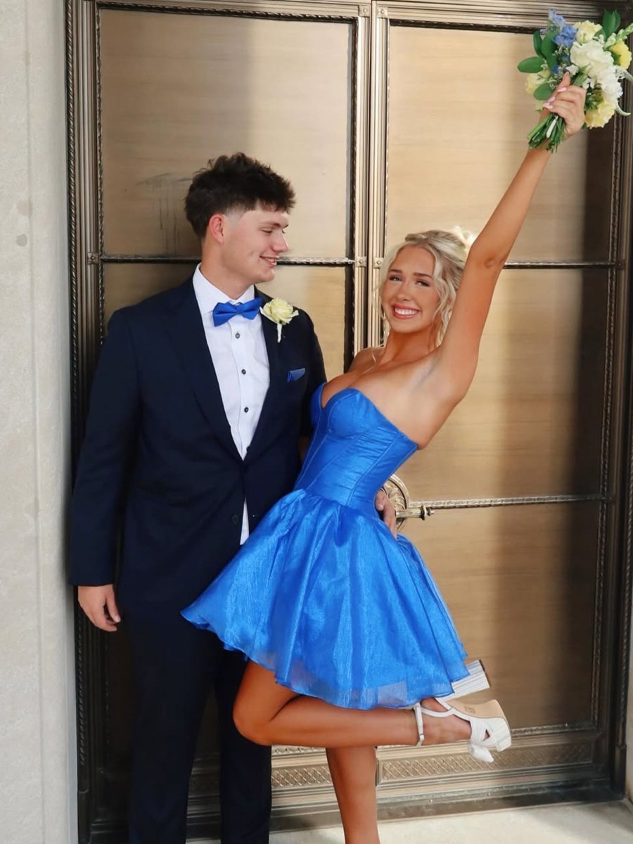 Mili | Royal Blue - A-line Sweetheart Satin Short Homecoming Dresses