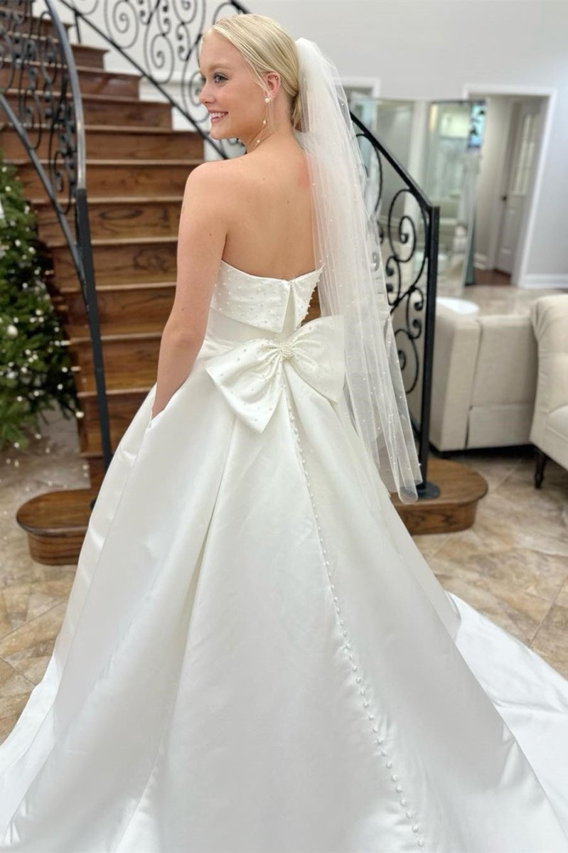 White Strapless Bow-Back Pearls A-Line Wedding Dress, Champagne / 8 / Satin White Strapless Bow-Back Pearls A-Line Wedding Dress, Champagne / 8 / Satin