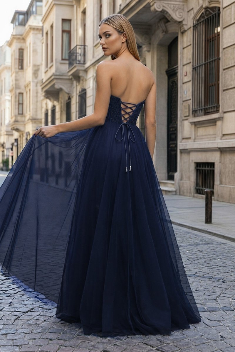 KissProm A-Line Sweetheart Beads Empire-Waist Sleeveless Prom Dress With Slit, Black / 00
