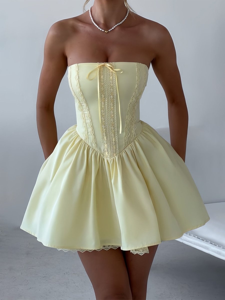 Nymeria | Yellow - A Line Satin Strapless Homecoming Dresses with Lace Panelings