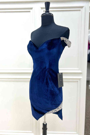 Off the shoulder Beaded Navy Velvet Tight Homecoming Dress
