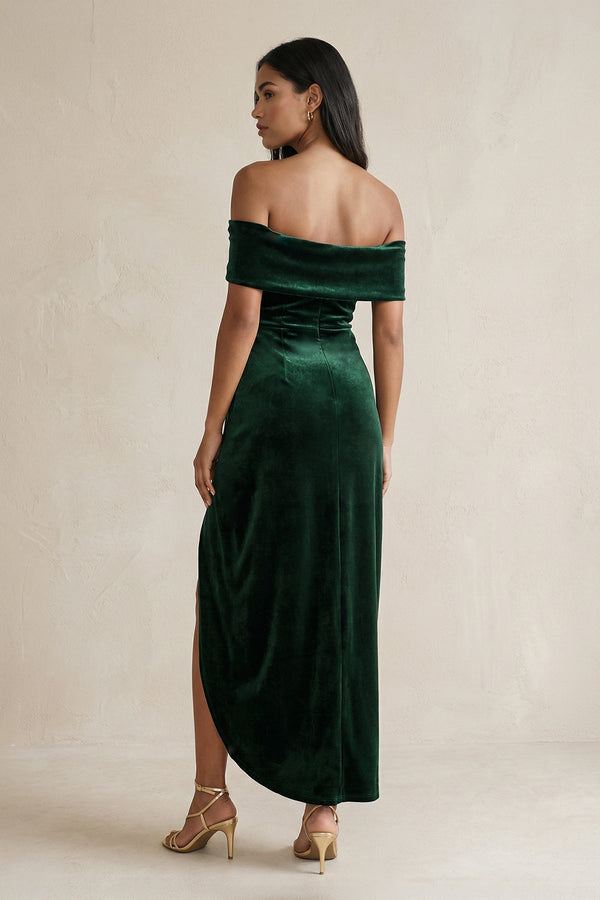 Off-the-Shoulder Sheath Velvet Midi Bridesmaid Dress in Dark Green, Dark Green / 18