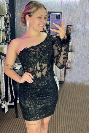 Jonella | One Shoulder Hot Pink Long Sleeve Appliques Sheath Homecoming Dress