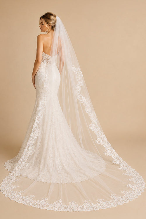 One - Tier Vintage Tulle Lace Edge Chapel Veils Appliques Wedding Veil in White - KissProm Wedding Veils