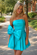 Peacock A-Line Strapless Pleated Homecoming Dress with Bow | KISSPROM