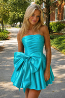 Peacock A-Line Strapless Pleated Homecoming Dress with Bow | KISSPROM