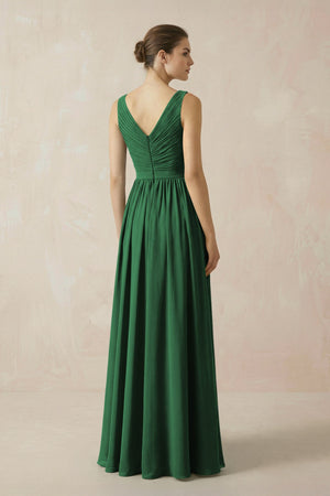 A-Line V-Neck Pleated Chiffon Bridesmaid Dress in Dark Green - KissProm BRIDESMAID DRESSES