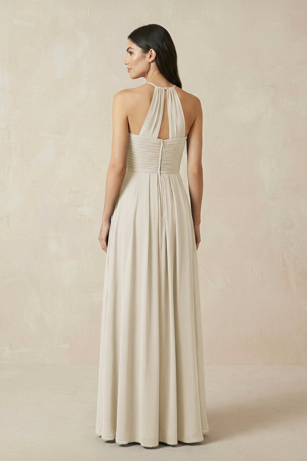 A-Line Halter Neck Pleated Chiffon Bridesmaid Dress in Dove Gray - KissProm BRIDESMAID DRESSES