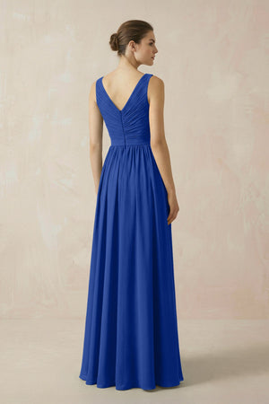 A-Line V-Neck Pleated Chiffon Bridesmaid Dress in Royal Blue - KissProm BRIDESMAID DRESSES