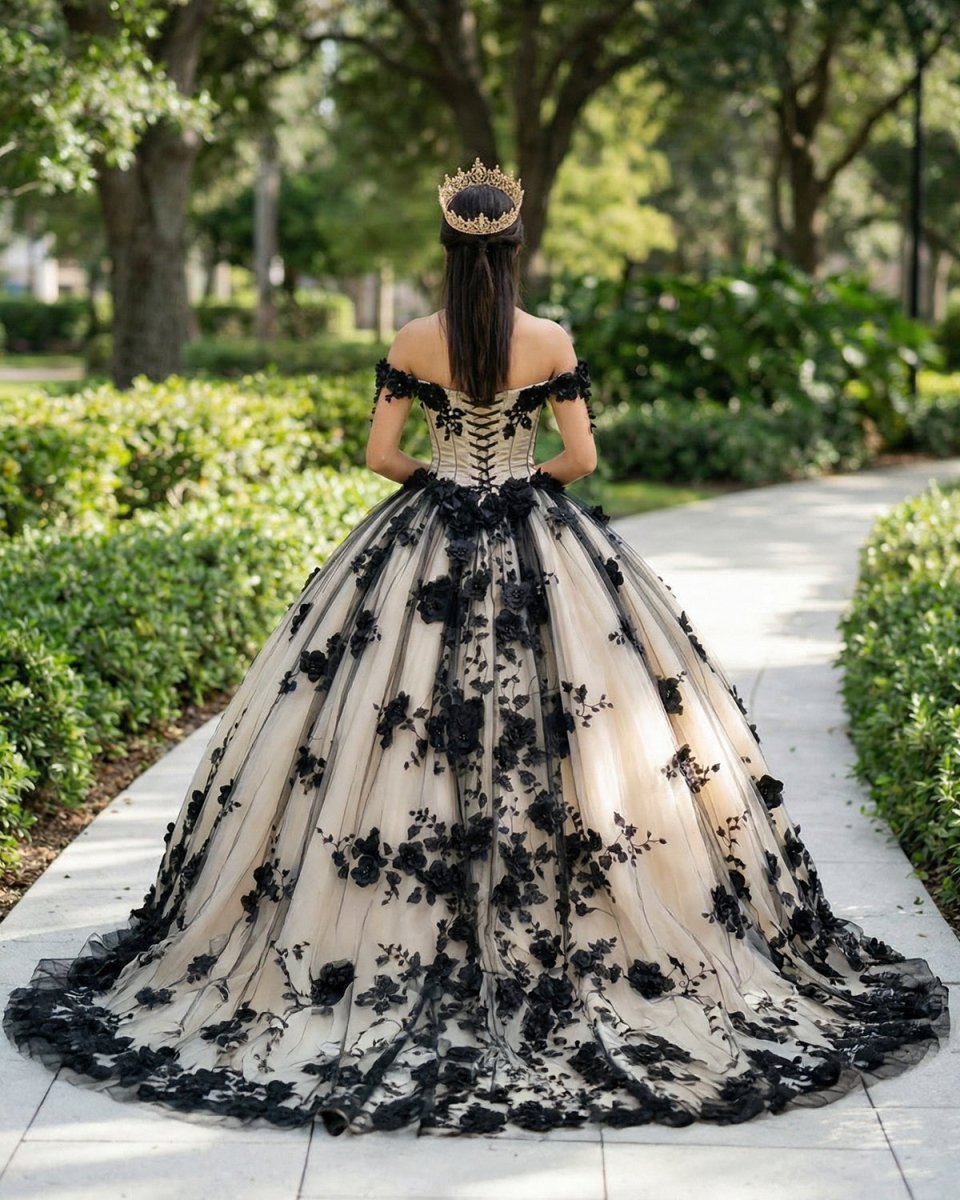 open lace back dress Sparkly Black Ruffle Ball Gown Wedding Dresses Red Lace Appliqued Quin –  Viniodress main image 0
