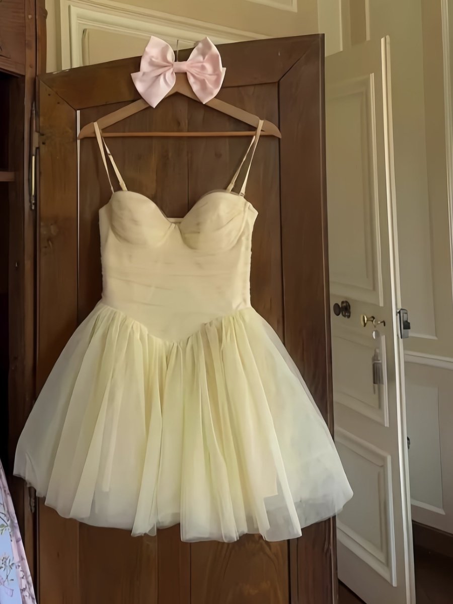 Rowenna | Yellow - A Line Tulle Sweetheart Short Homecoming Dress