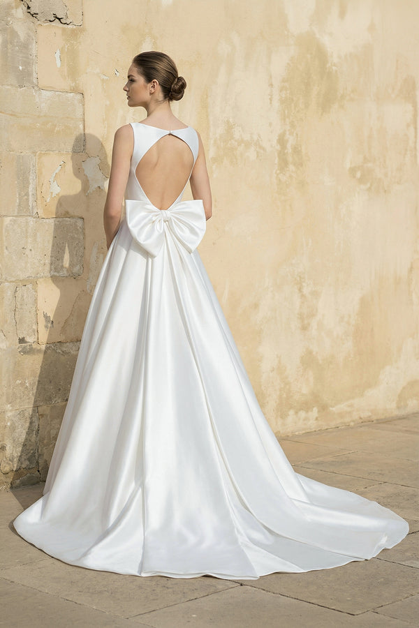 Kaelis| Satin A Line Open Back Ball Gown With Bow in White