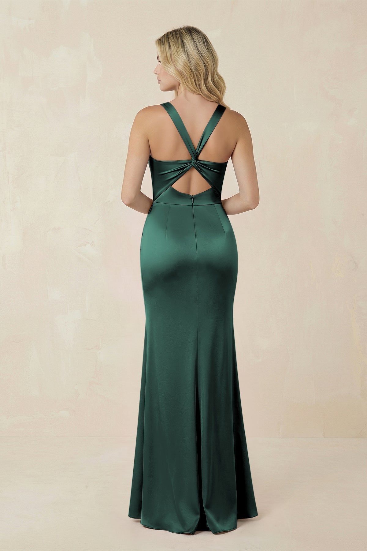 KissProm Sheath Square Neck Ruched Satin Bridesmaid Dress in Emerald, Emerald / 14