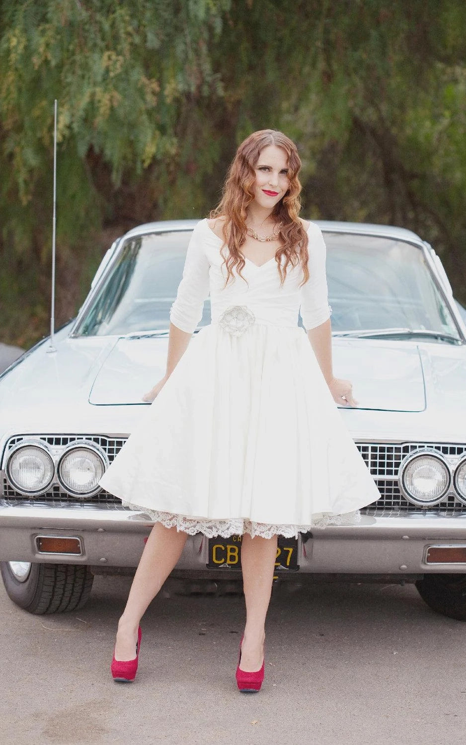 Knee Length Wedding Dress With 3/4 Sleeves