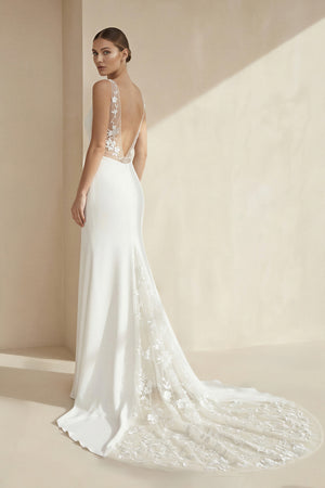 Zevaris| V-Neck Sleeveless Plunging Satin Wedding Dress in White