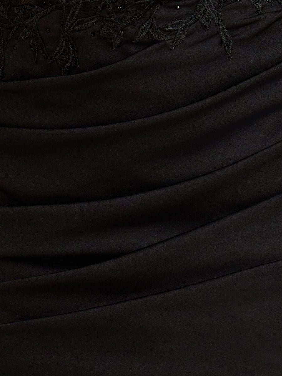 Sova | Black - Bodycon Sweetheart Homecoming Dress with Lace Appliques