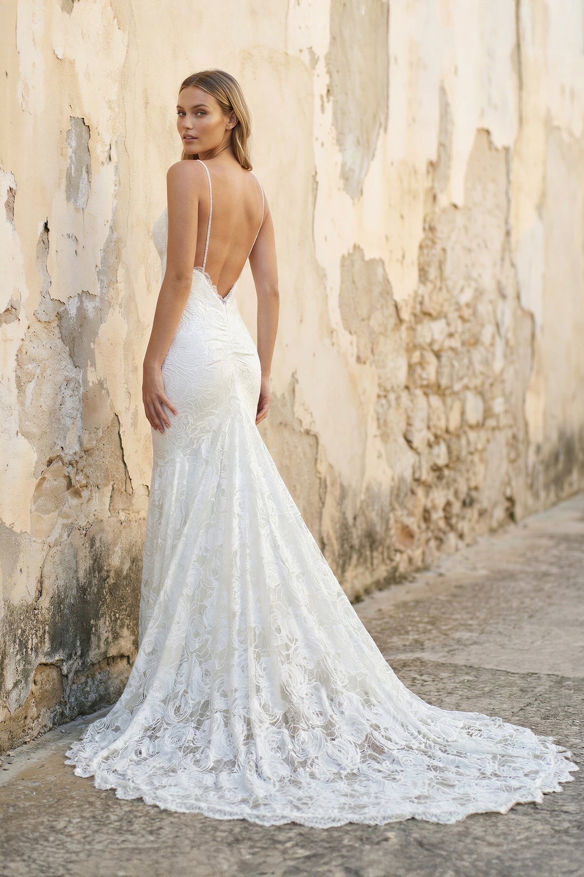 Spaghetti V-neck Mermaid Vintage Lace Flowers Sexy Backless Wedding Dress with Train, Diamond White / 2 Spaghetti V-neck Mermaid Vintage Lace Flowers Sexy Backless Wedding Dress with Train, Diamond White / 2