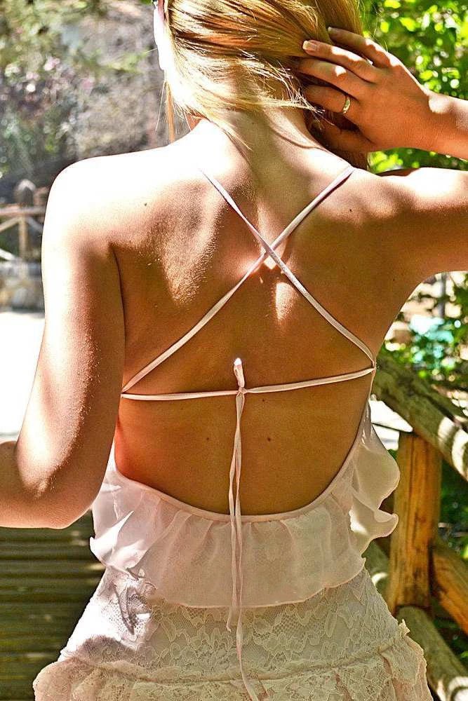 Spaghetti Tired Lace Vintage Wedding Dress With Sweep Train