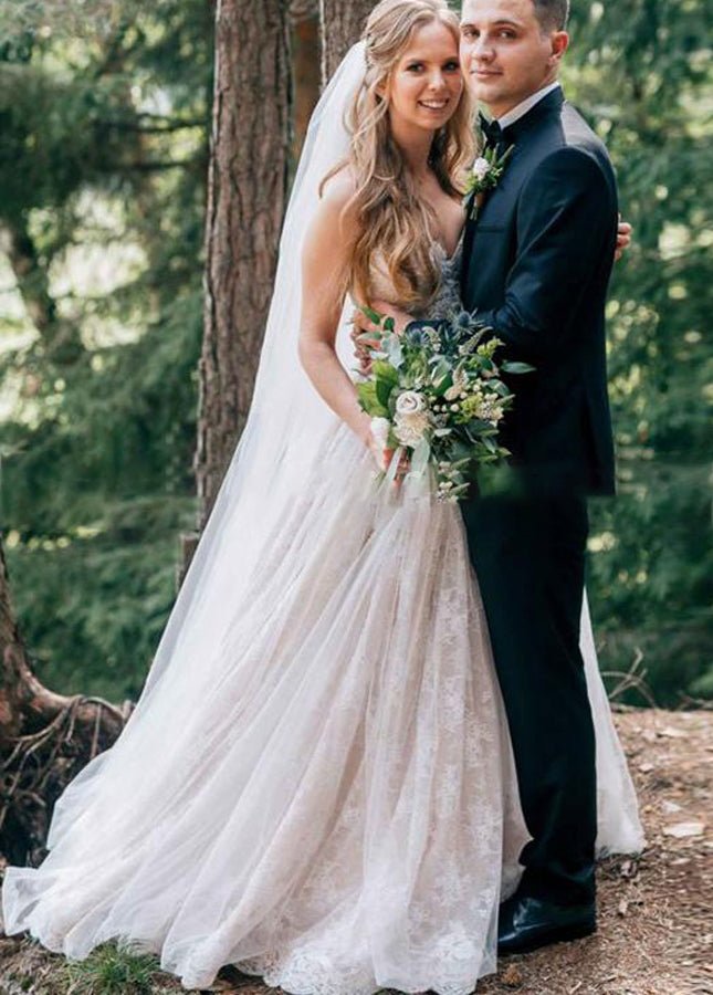 Sweetheart A Line Sleeveless Lace Appliques Tulle Country Bridal Gowns - KissProm