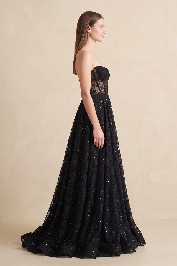 Black Sweetheart Appliqued Corset Lace Ball Gown Wedding Dress With Slit - KISSPROM
