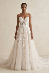 Sweetheart Appliqued Tulle Corset Wedding Dress in Ivory - KissProm Wedding Dresses