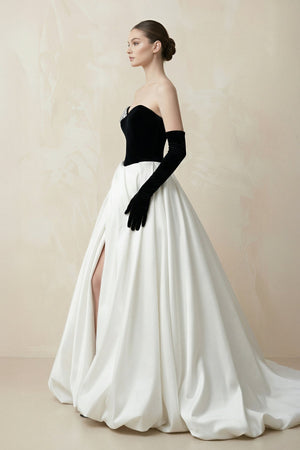Sweetheart Ball Gown Beaded Satin Wedding Dress With Slit in Black and White - KissProm Wedding Dresses