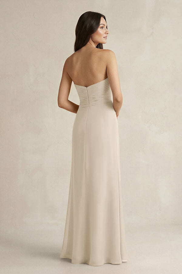 Sweetheart Chiffon Pleated Sheath Bridesmaid Dress in Champagne - KissProm Bridesmaid Dresses