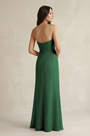 Sweetheart Chiffon Pleated Sheath Bridesmaid Dress in Dark Green - KissProm Bridesmaid Dresses