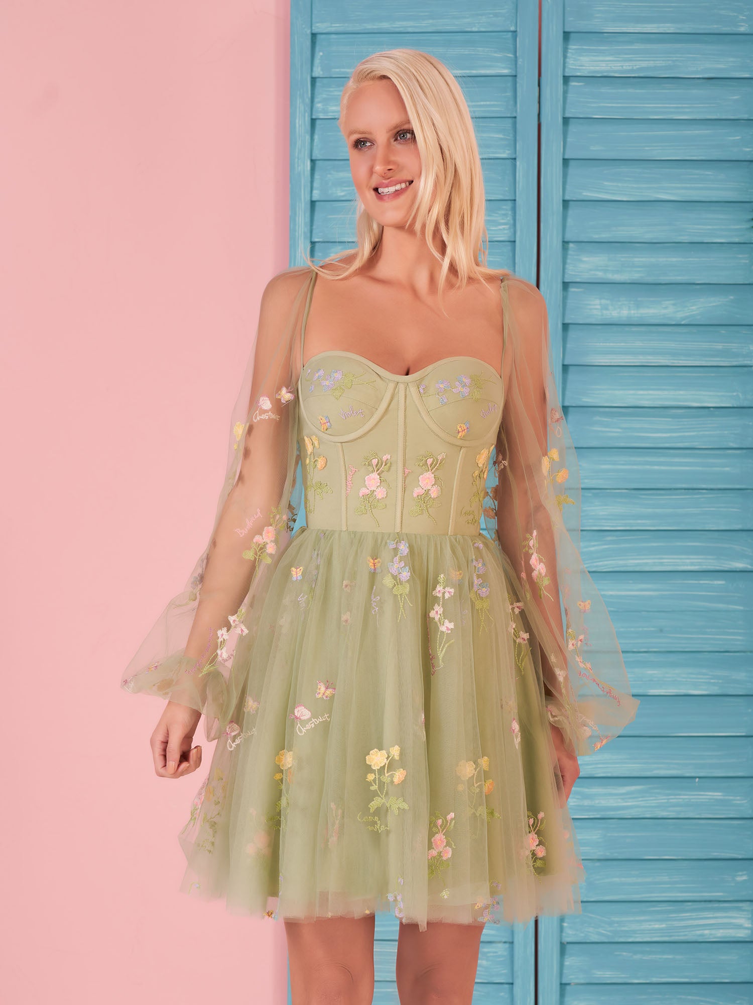 Sweetheart Embroidery Short-Length Tulle Puff Sleeves Cocktail Dress