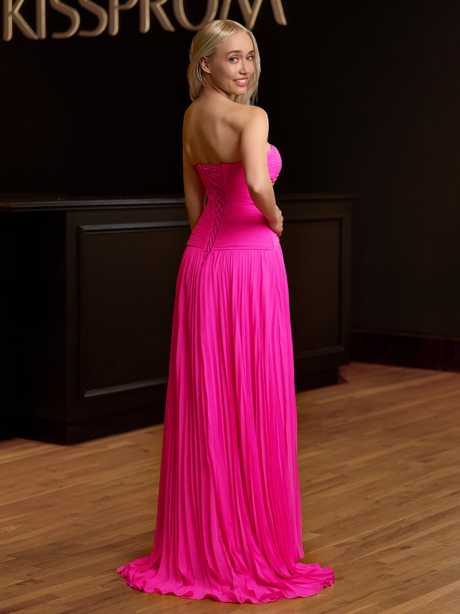 Sweetheart Keyhole Pleated A-Line Prom Dress - KissProm