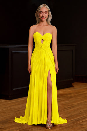 Sweetheart Keyhole Pleated A-Line Prom Dress - KissProm