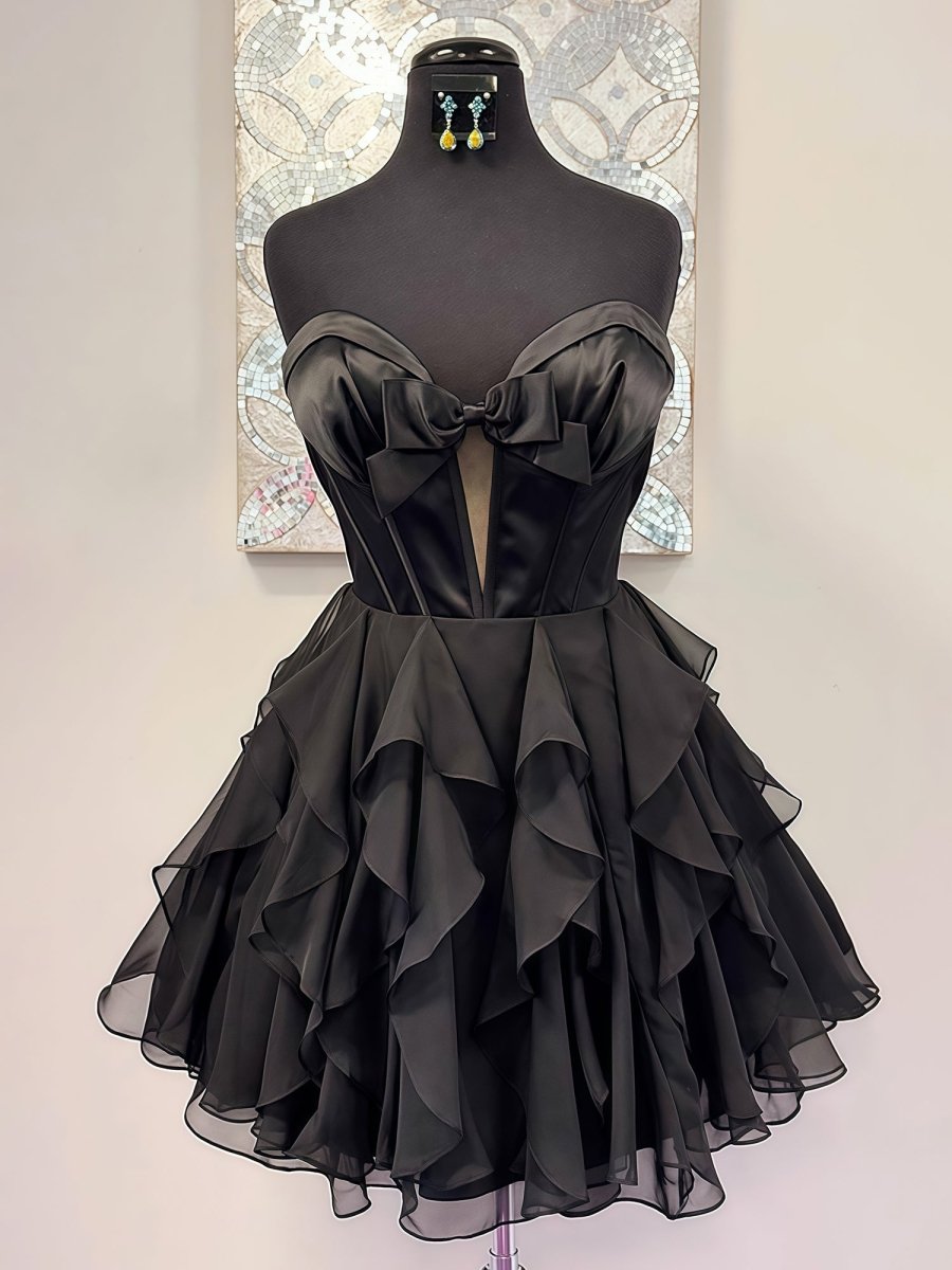 Umbra | Black - Strapless A Line Chiffon Ruffled Homecoming Dress With Bow
