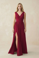 V-Neck Chiffon Pleated A-Line Bridesmaid Dress in Berry - KissProm BRIDESMAID DRESSES
