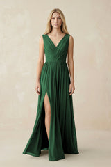 V-Neck Chiffon Pleated A-Line Bridesmaid Dress in Dark Green - KissProm BRIDESMAID DRESSES