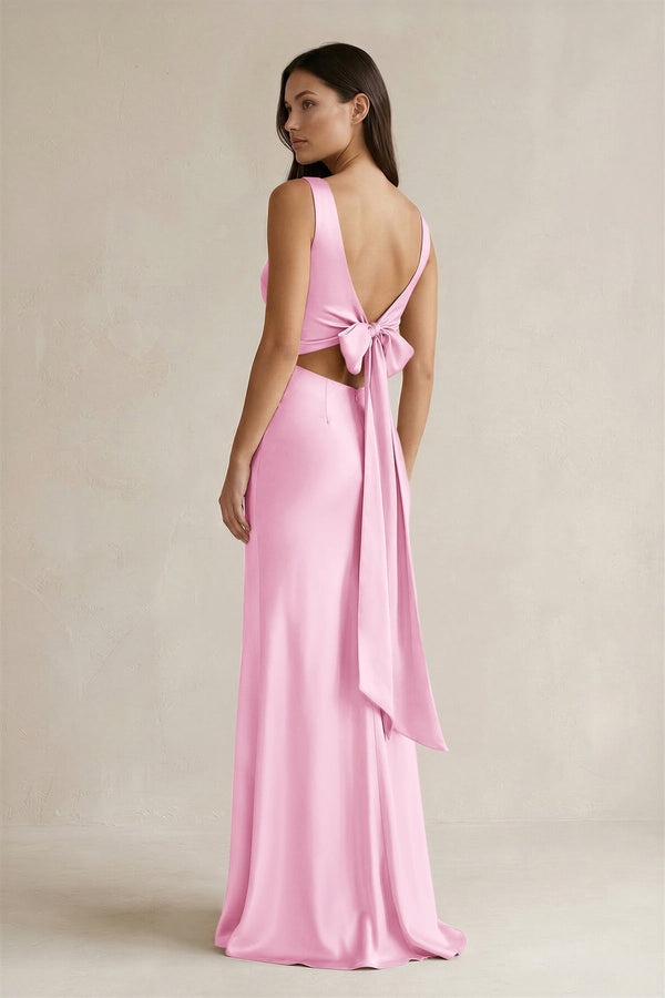 KissProm | V-neck Sheath Satin Bridesmaid Dress With Back Bow in Pink KissProm | V-neck Sheath Satin Bridesmaid Dress With Back Bow in Pink