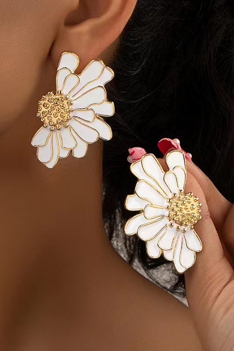 Vintage Daisy Flower Stud Earrings - KissProm
