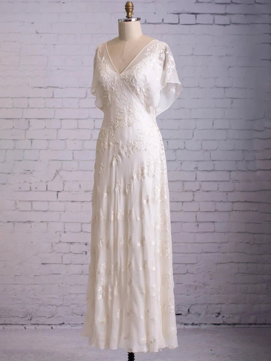 Vintage Graceful Floral V - neck V - back Side Button Decorated Lace Wedding Dress With Butterfly Sleeves - KissProm