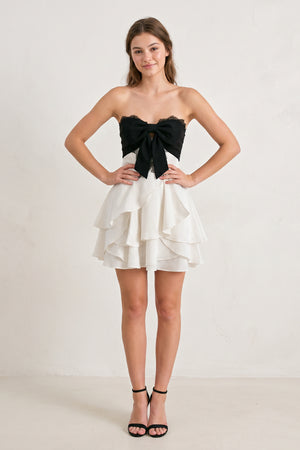 White-Black Sweetheart A-Line Ruffled Chiffon Homecoming Dress with Bow (3) | KISSPROM