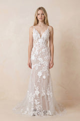 Mermaid V Neck Tulle Lace Sleeveless  Ivory Wedding Dresses - KissProm