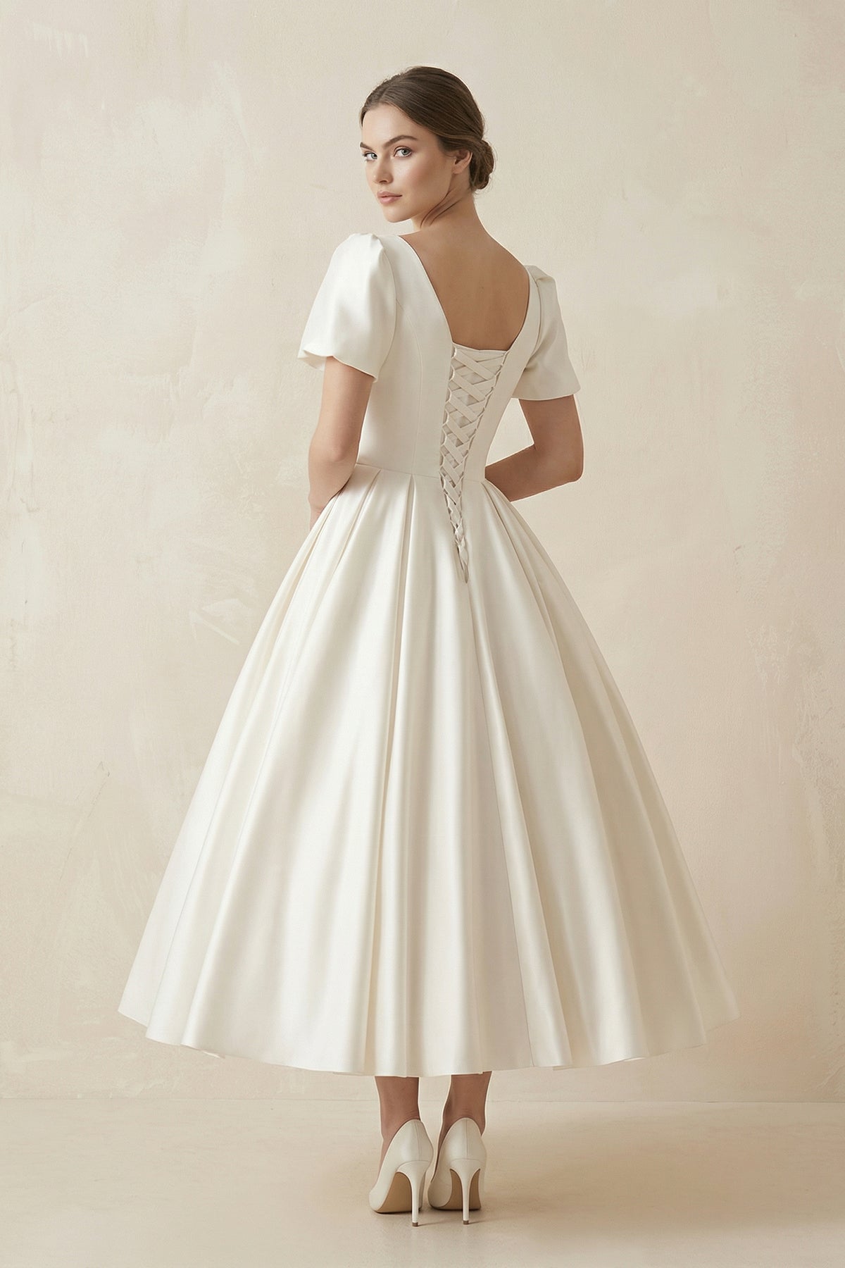 White Satin Square Neck Short Sleeve Lace Up Wedding Dress White Satin Square Neck Short Sleeve Lace Up Wedding Dress