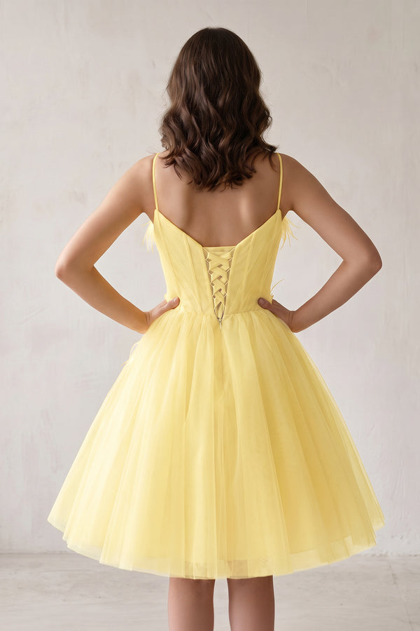 Yellow A Line Sweetheart Spaghetti Straps Tulle Short Homecoming Dresses (2) | KISSPROM