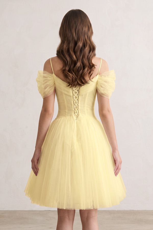 Yellow A-line V Neck Tulle Homecoming Dresses (2) | KISSPROM