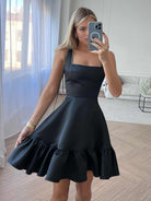 Zinovia | Black - A Line Satin Square Neck Ruffles Short Homecoming Dresses